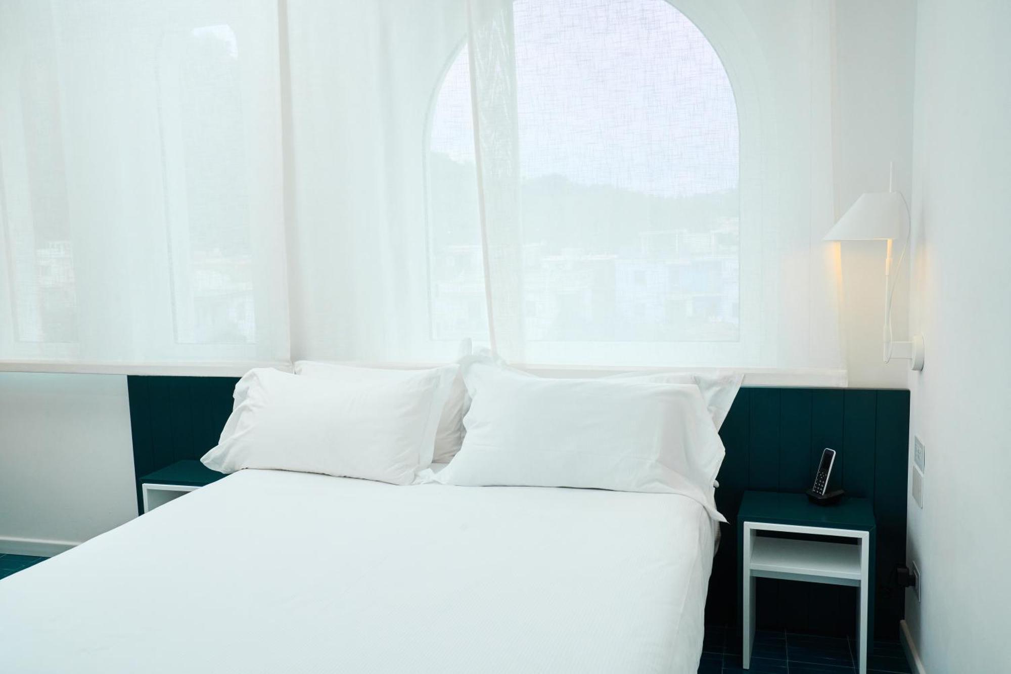 Calea Boutique Hotel Bacoli Chambre photo